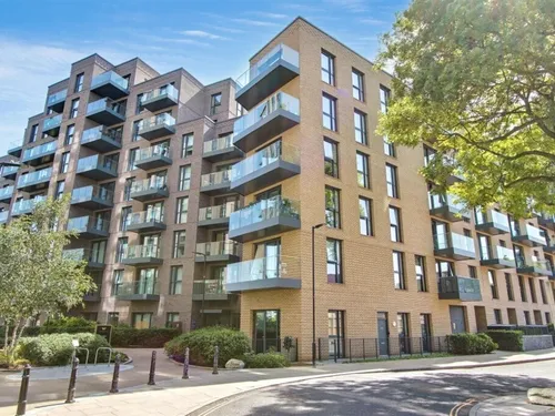 Coster Avenue, WOODBERRY DOWNphoto