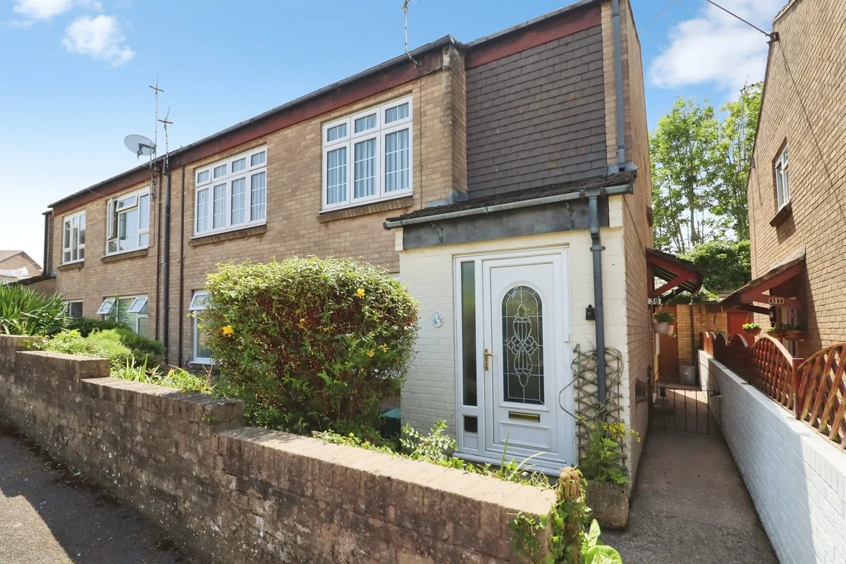 Vincent Close, Barry