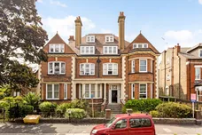 Hillfield Avenue London N8 photo 1