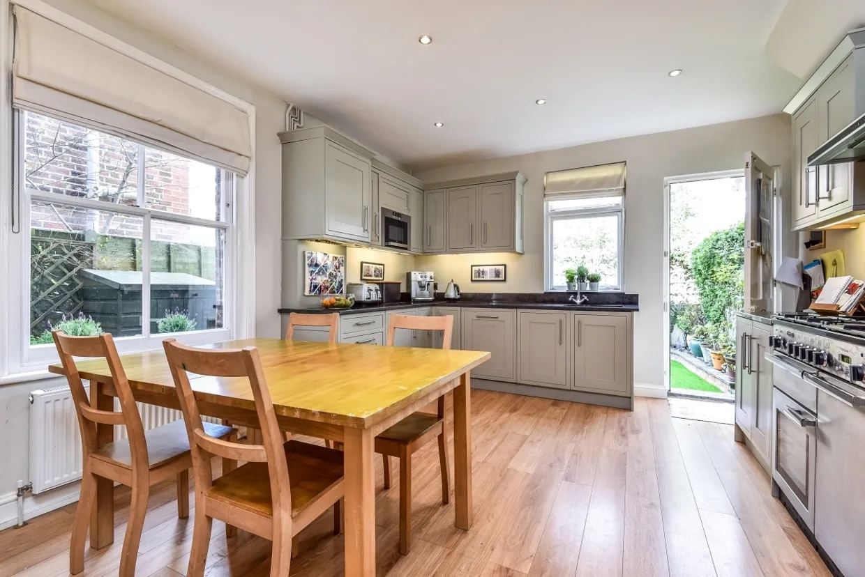 Claremont Road Tunbridge Wells TN1 photo 6