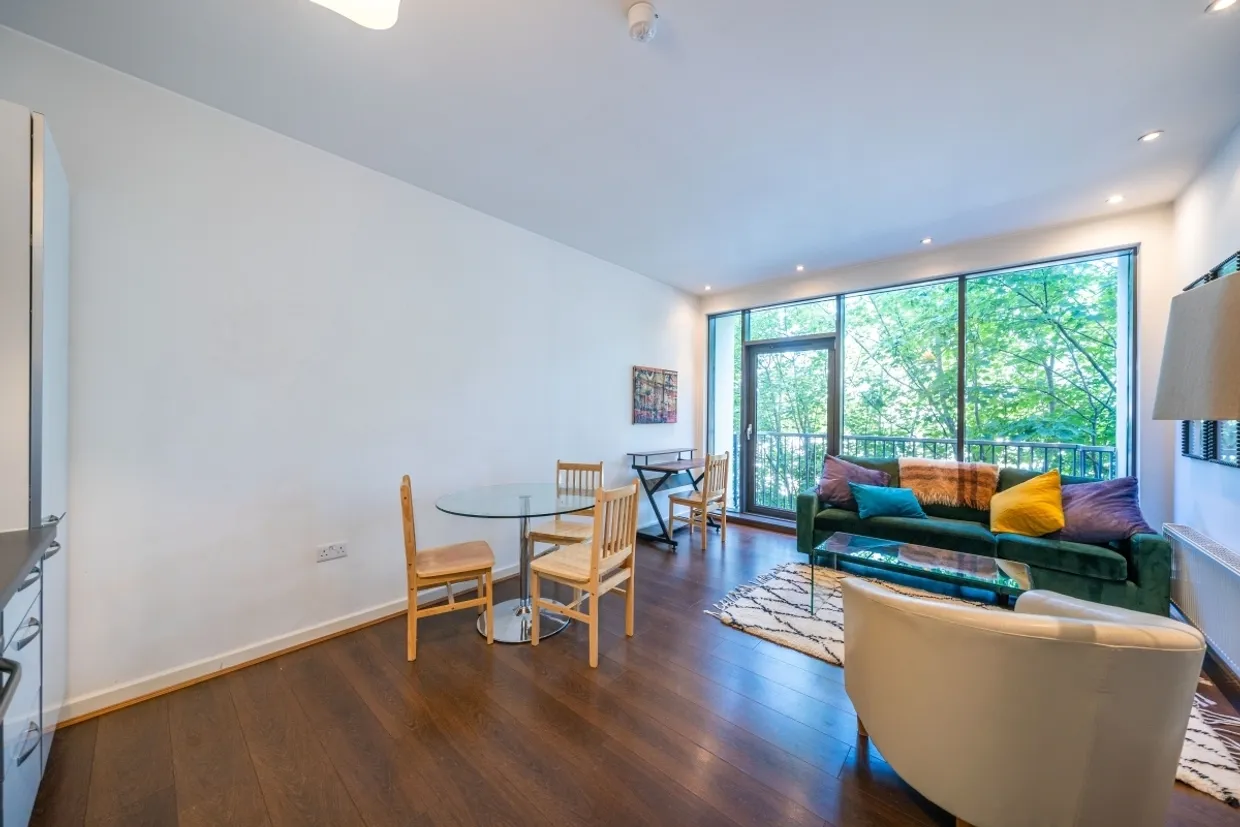 Lumiere Apartments London SW11 photo 3