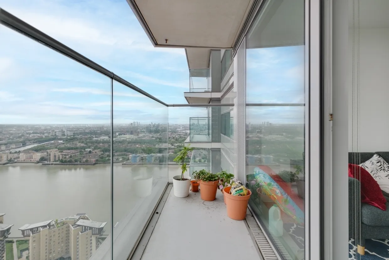 The Landmark, E14 photo 11