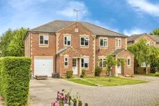 Robin Road, Burgess Hill