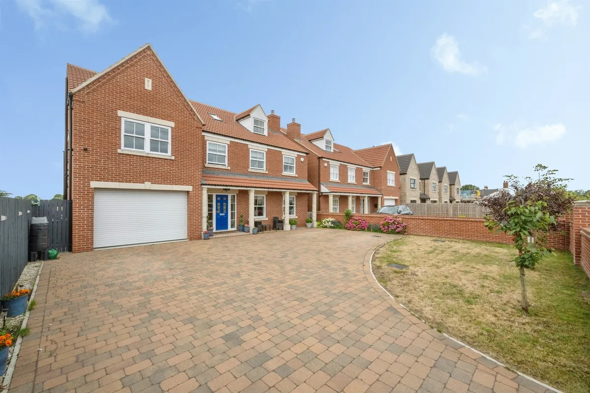 Sandtoft Road, Belton, Doncaster
