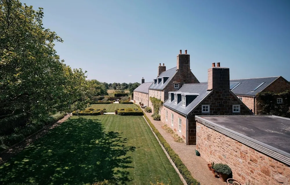 Holmbury