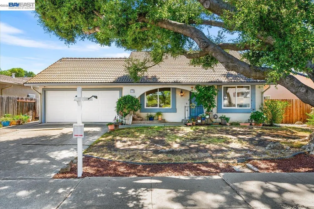 675 Alameda Dr, Livermore, CA 94551