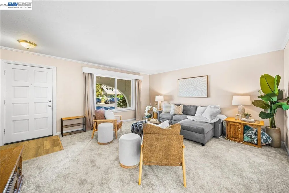 675 Alameda Dr, Livermore, CA 94551