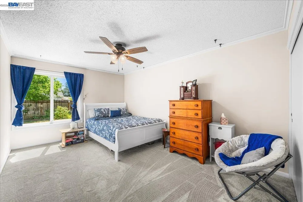 675 Alameda Dr, Livermore, CA 94551