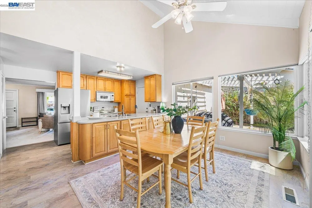 675 Alameda Dr, Livermore, CA 94551