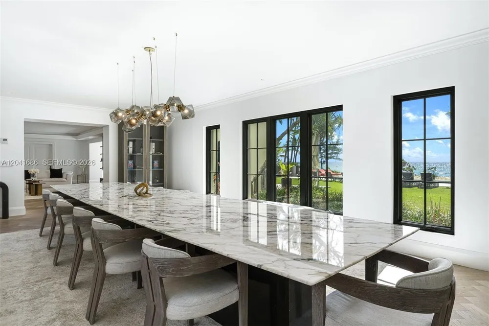 115 Ocean Blvd, Golden Beach, FL 33160