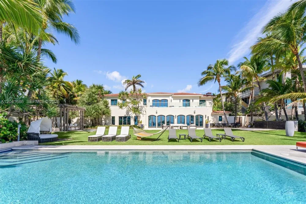 115 Ocean Blvd, Golden Beach, FL 33160