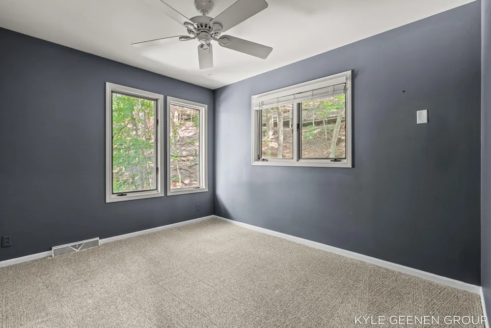 4719 Fox Hill Ln, Macatawa, MI 49434