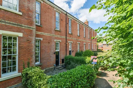 Cardwells Keep, Guildford, GU2