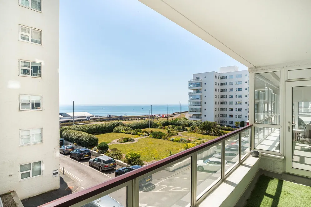 Marine Drive, Brighton, BN2 photo 12