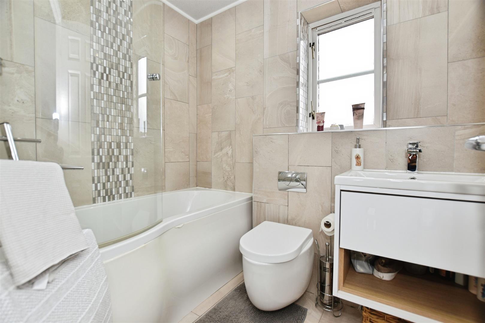 Wyntryngham Close, Hedon, Hull Image 18