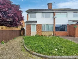 Debra Close, Great Sutton, ELLESMERE PORT photo