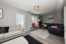 Seymours, HARLOW