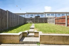 Seymours, HARLOW