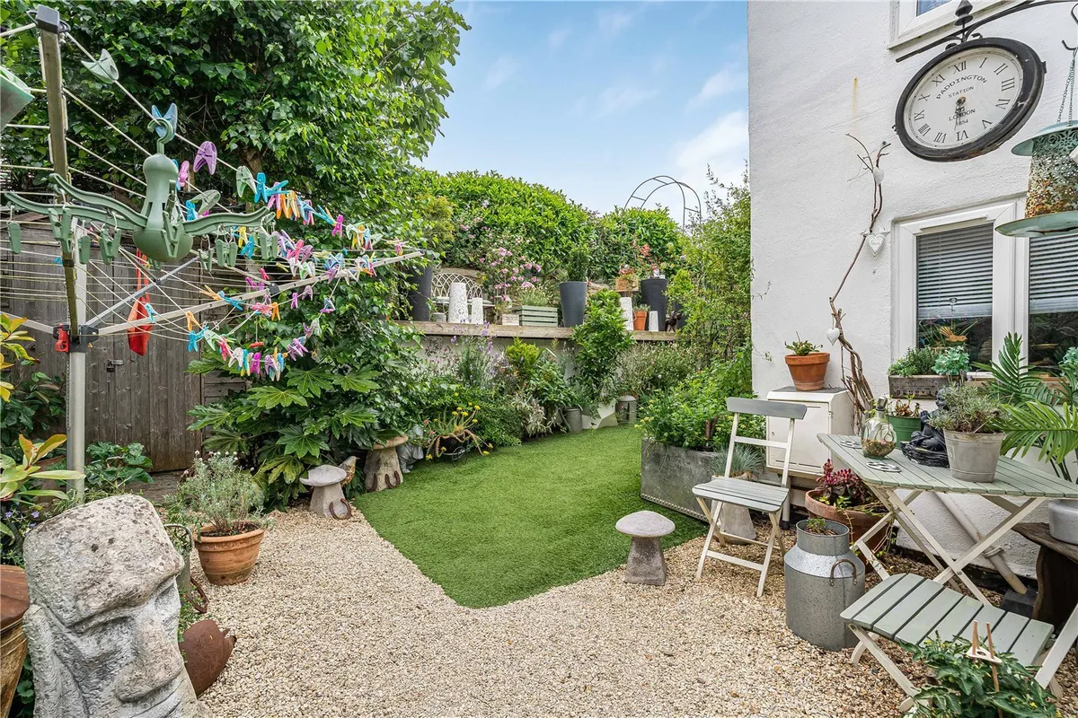 Wheatley Road, Garsington, Oxford, Oxfordshire, OX44