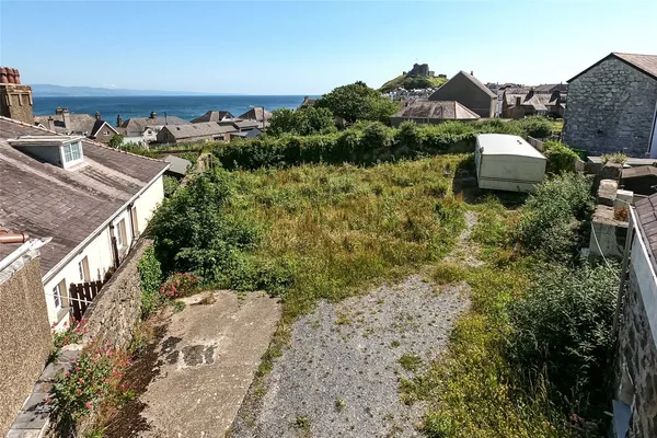 High Street, Criccieth, Gwynedd, LL52