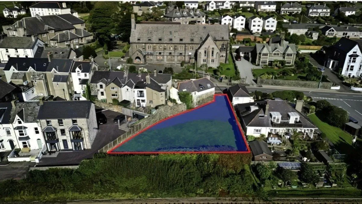 High Street, Criccieth, Gwynedd, LL52