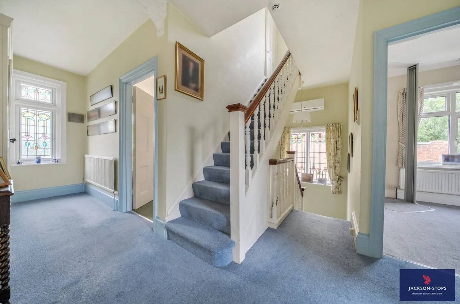 Northampton Road, Earls Barton, NN6 photo 5
