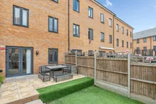 Maiden Way, Rainham