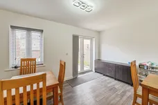 Maiden Way, Rainham