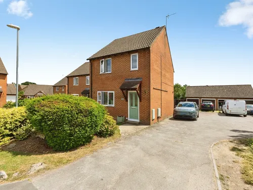 Bosham Close, Earley, Readingphoto