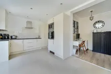 Willow Road, Enfield
