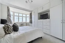 Willow Road, Enfield