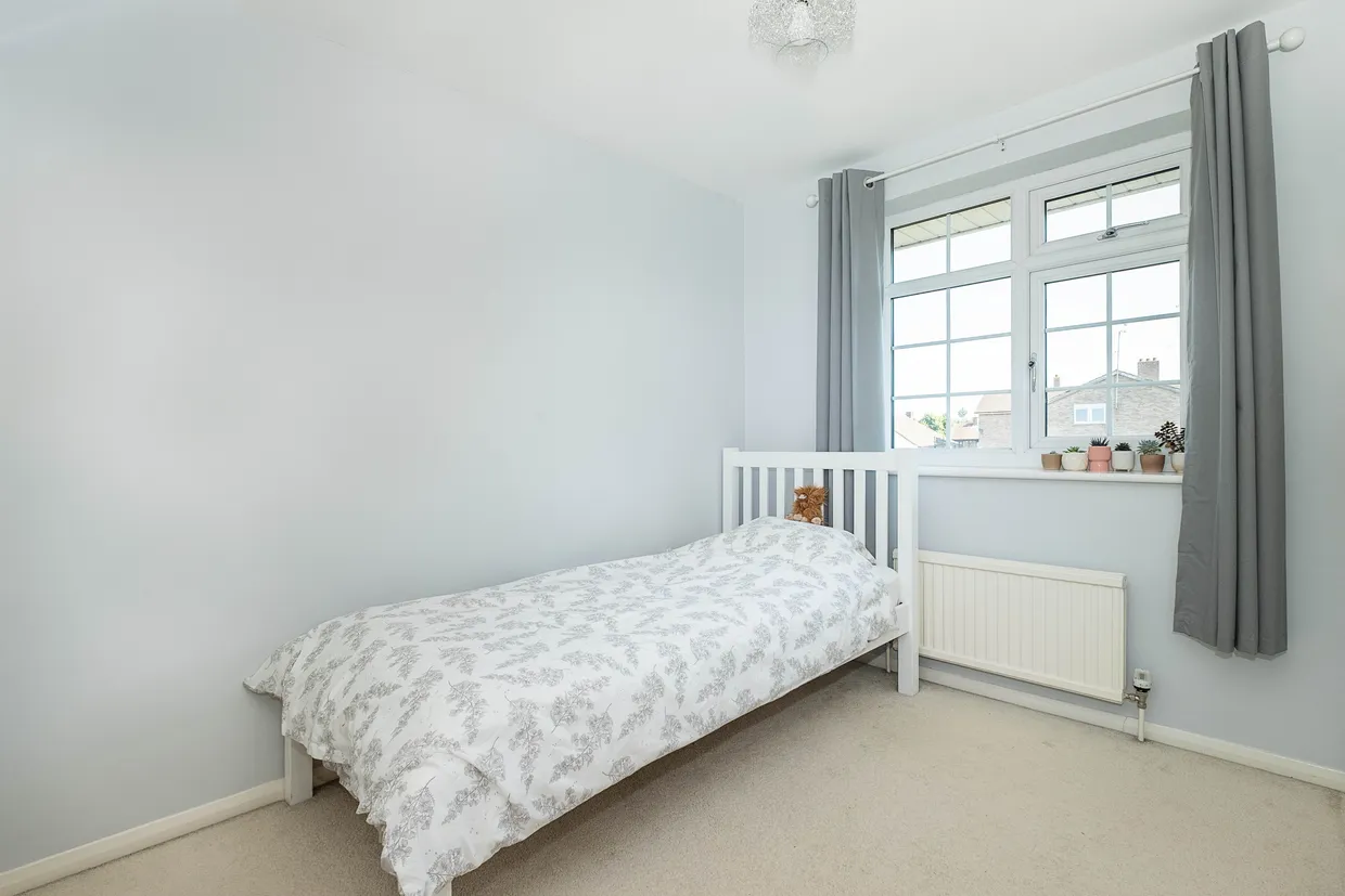 Uxbridge Road, Kingston Upon Thames, KT1 photo 13
