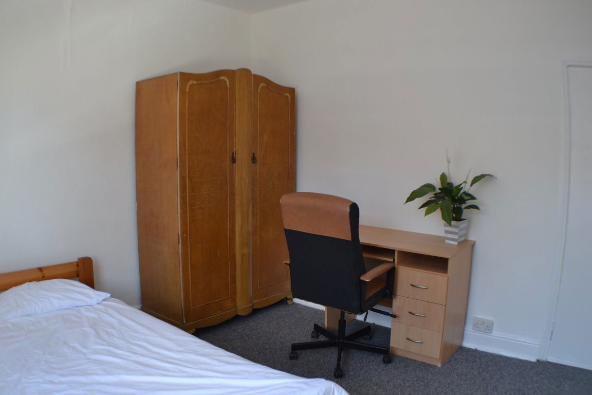 12 Dawlish Road, B29 7AE Image 9