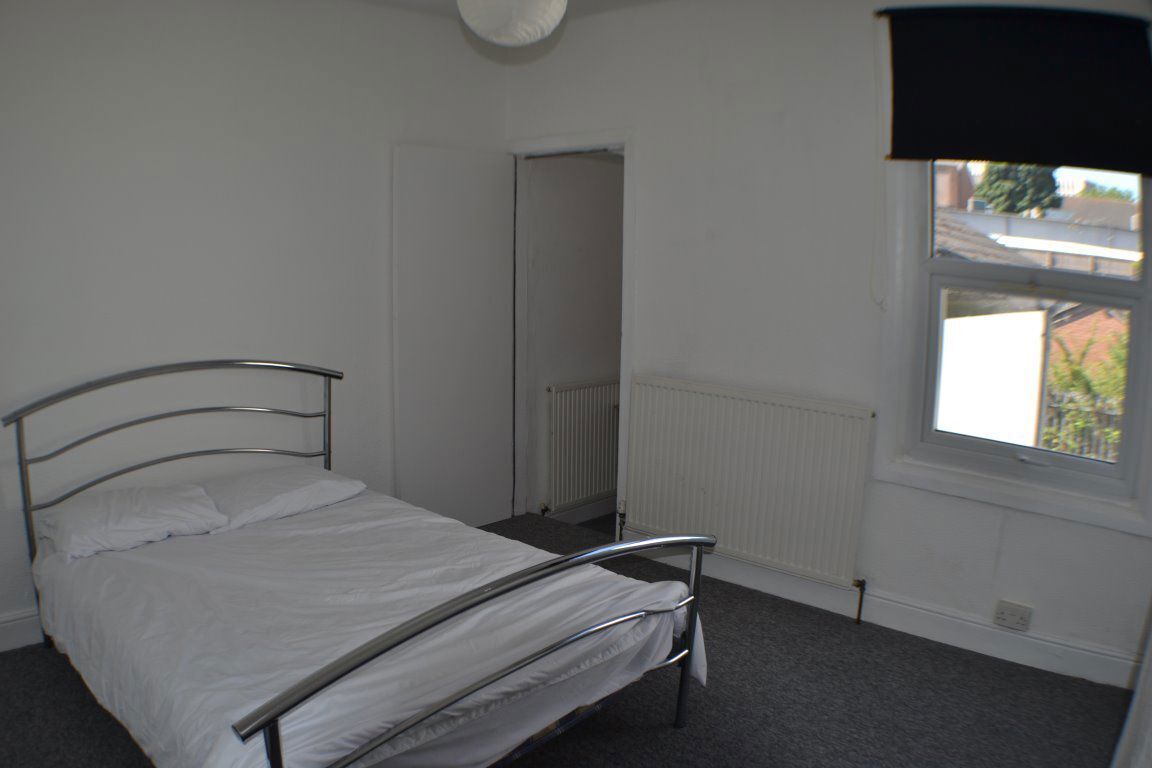 12 Dawlish Road, B29 7AE Image 10