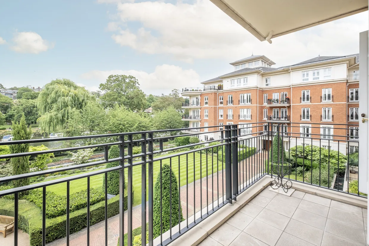 Clevedon Road, Twickenham, TW1 photo 18