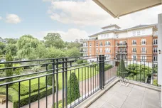 Clevedon Road, Twickenham, TW1 photo 18