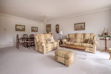 Clevedon Road, Twickenham, TW1 photo 19