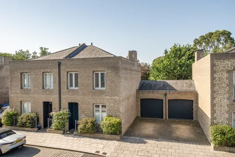 Charlotte Avenue, Chichester, PO19