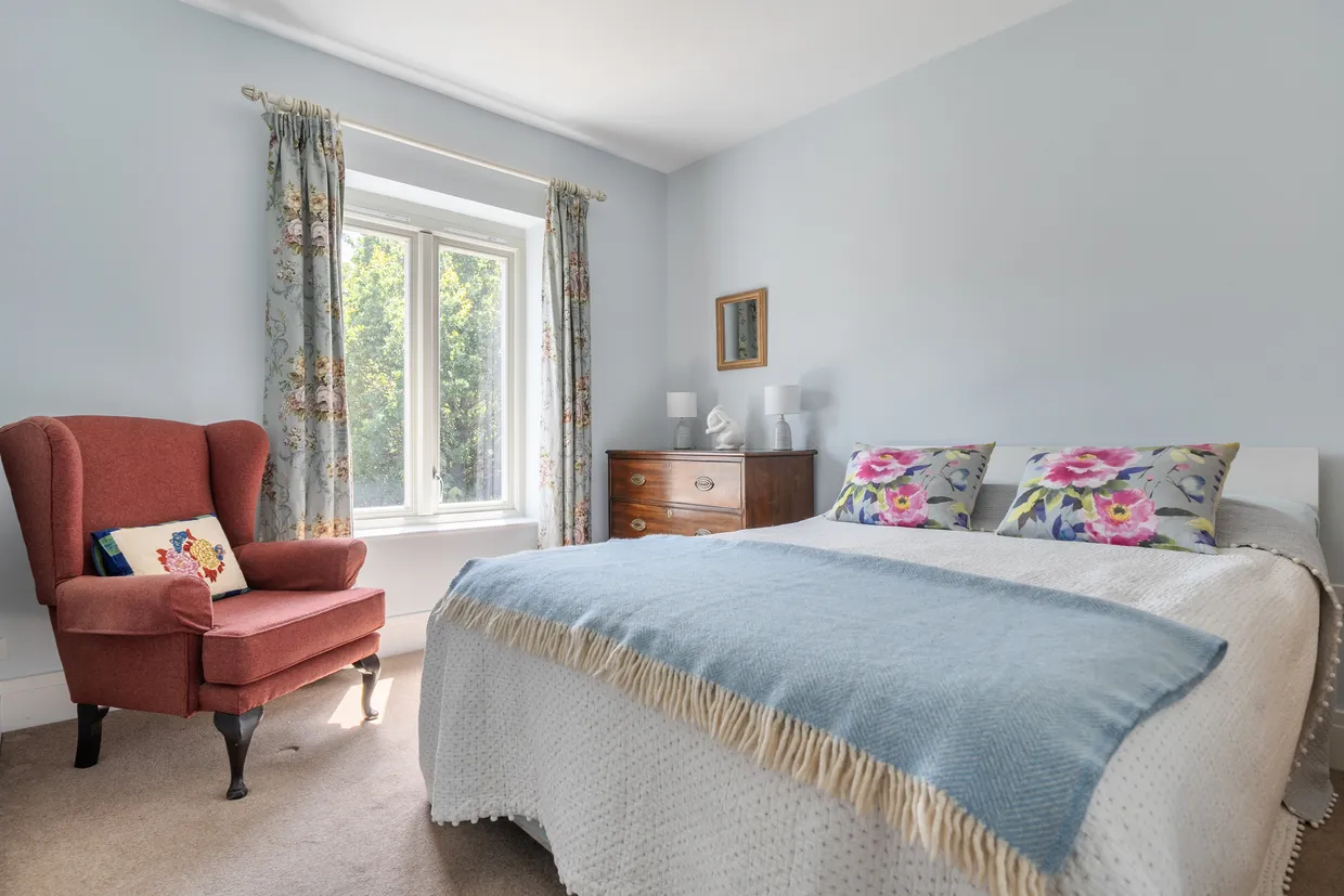 Charlotte Avenue, Chichester, PO19 photo 6