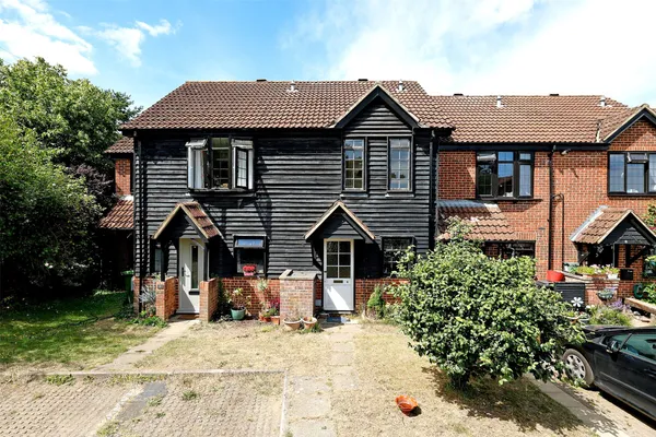 Barleymow Court, Betchworth, Surrey, RH3