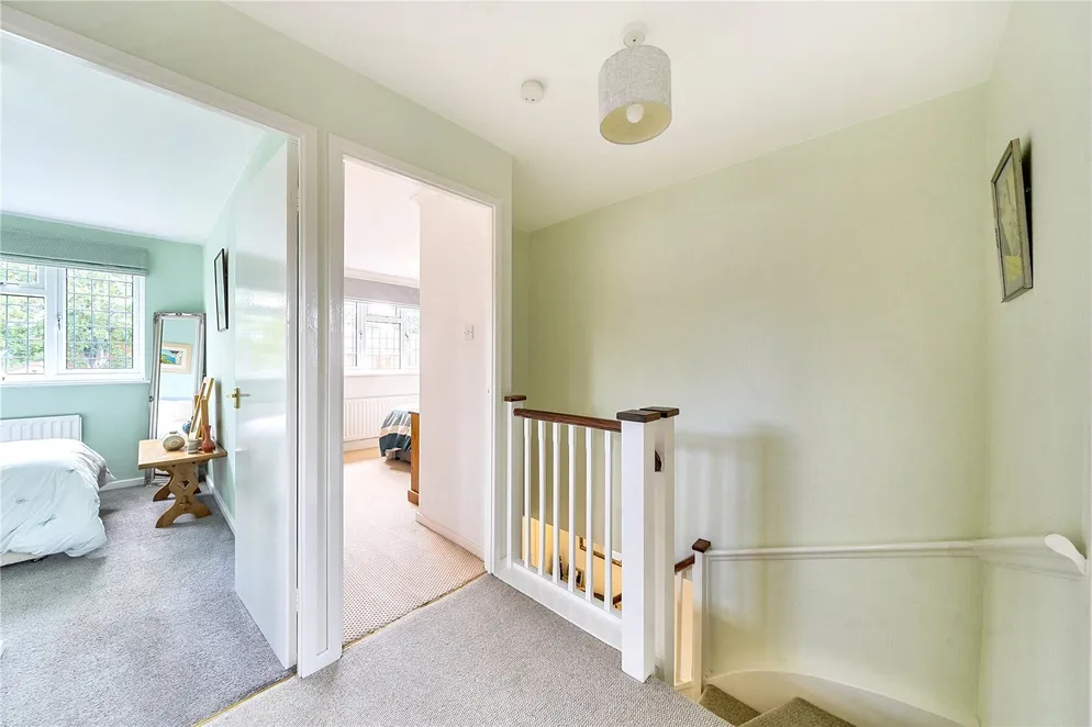 Property carousel item 17