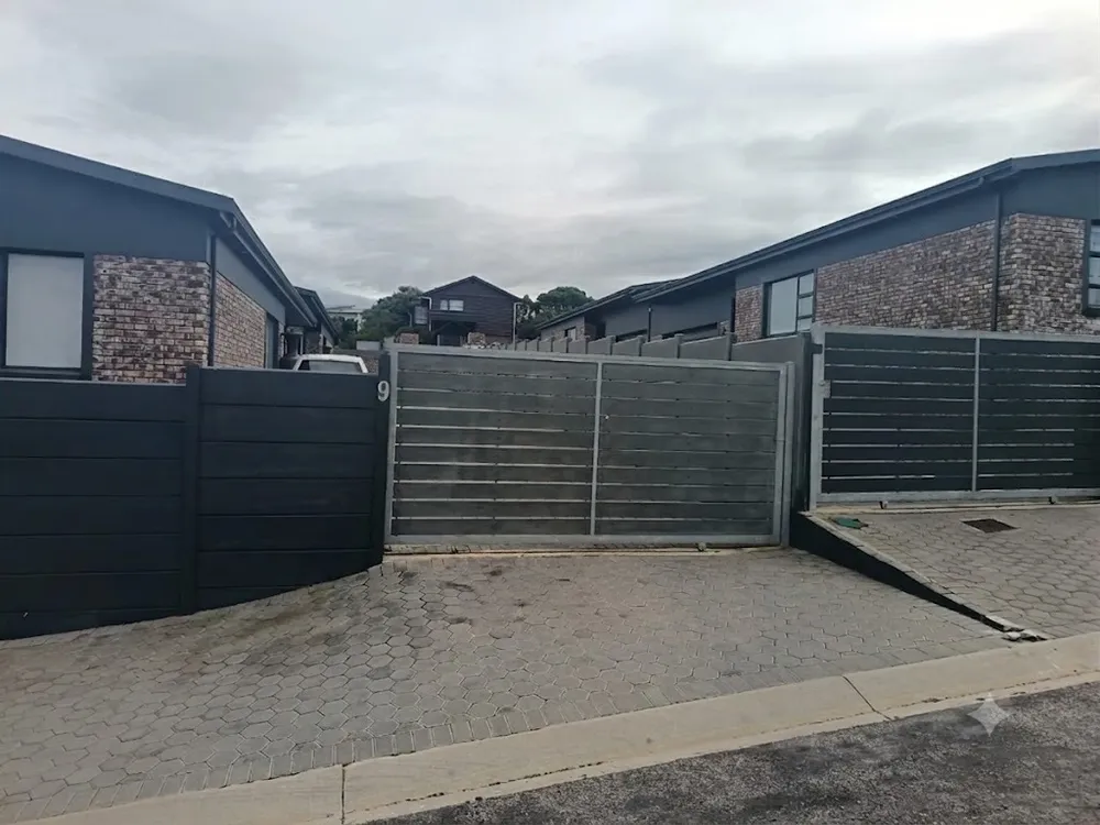 South Africa, Western Cape, Dana Bay, E. Capitata Street, 9