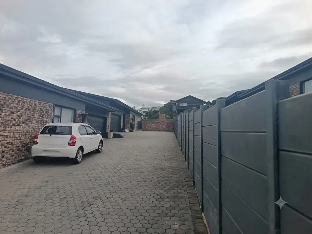South Africa, Western Cape, Dana Bay, E. Capitata Street, 9