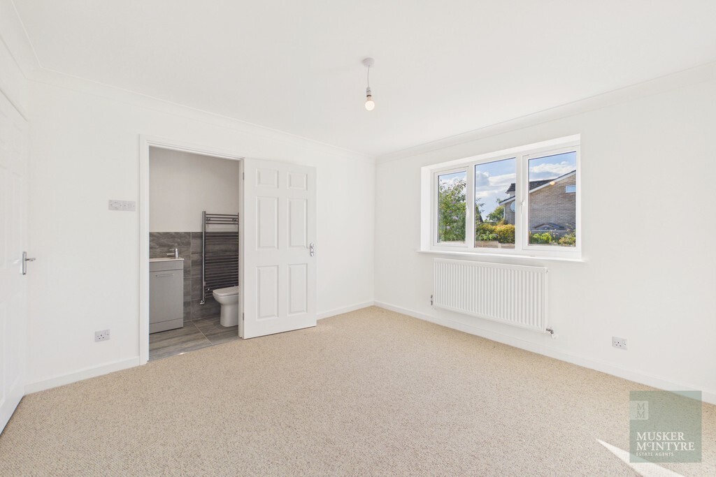 Farm Close, Bungay Image 7