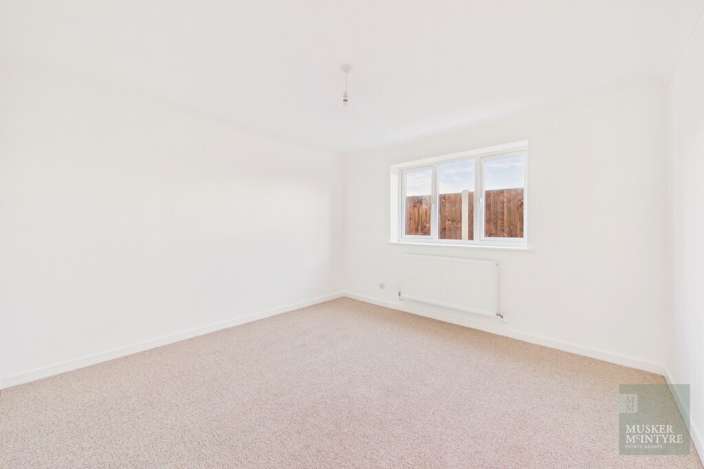 Farm Close, Bungay Image 9