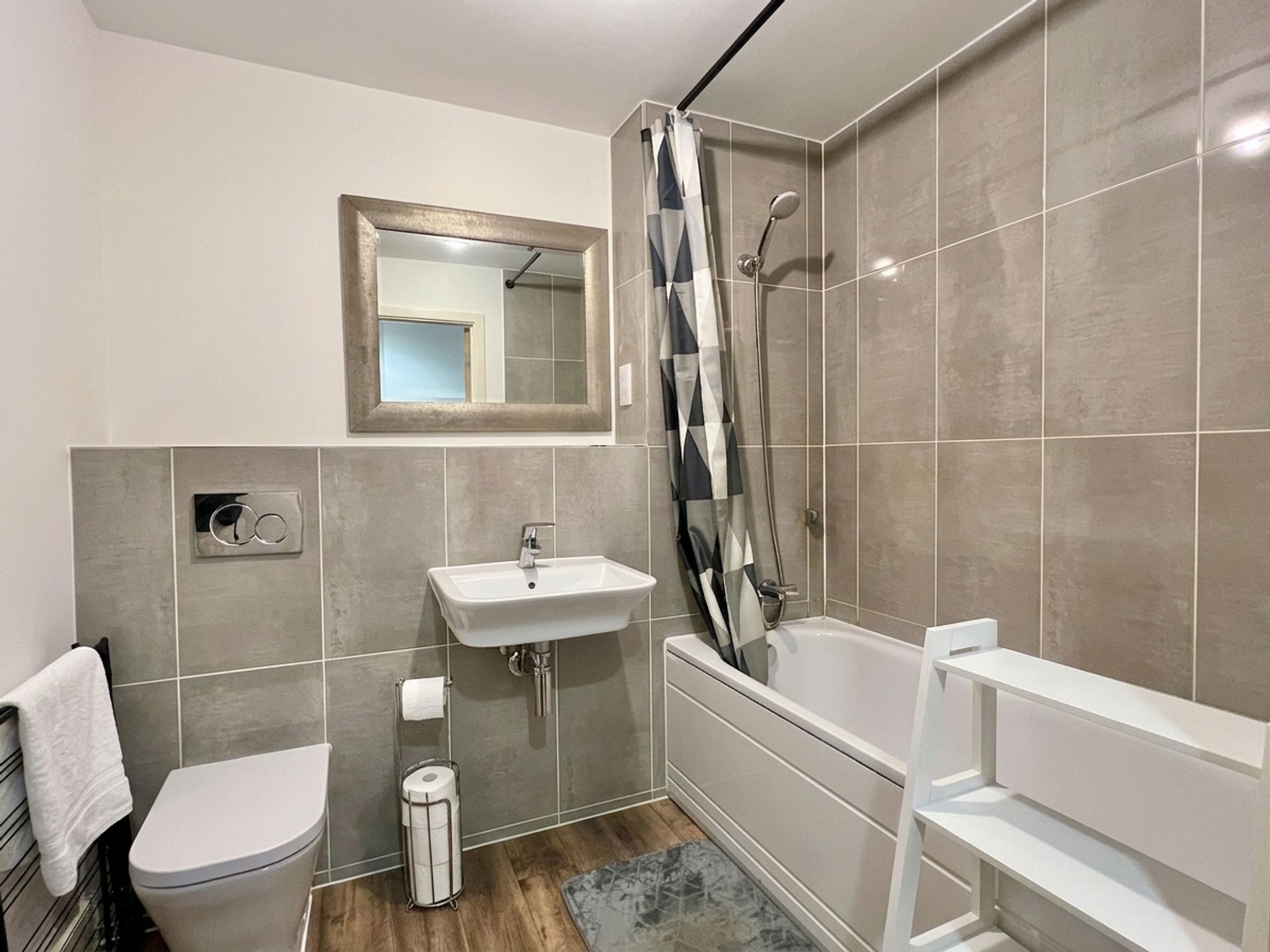 Firepool Crescent, Taunton - NO onward chain! Image 15