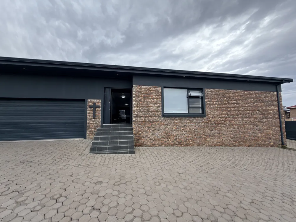 South Africa, Western Cape, Dana Bay, E. Capitata Street, 7