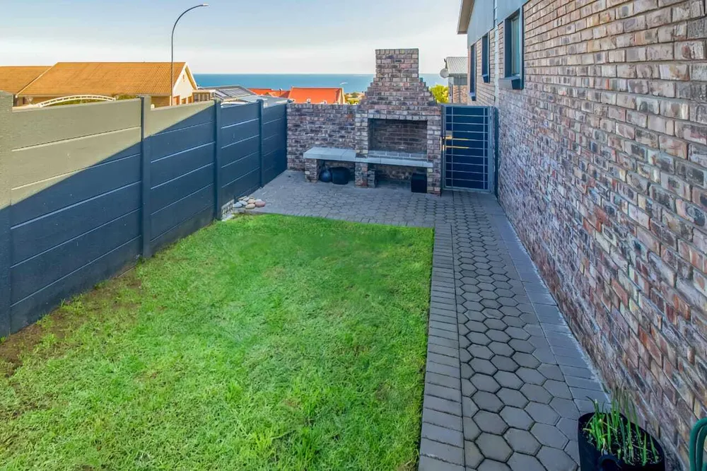 South Africa, Western Cape, Dana Bay, E. Capitata Street, 7