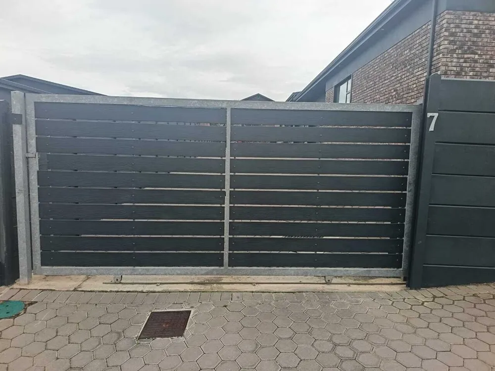 South Africa, Western Cape, Dana Bay, E. Capitata Street, 7