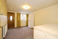Wilson Grove, Barnsley